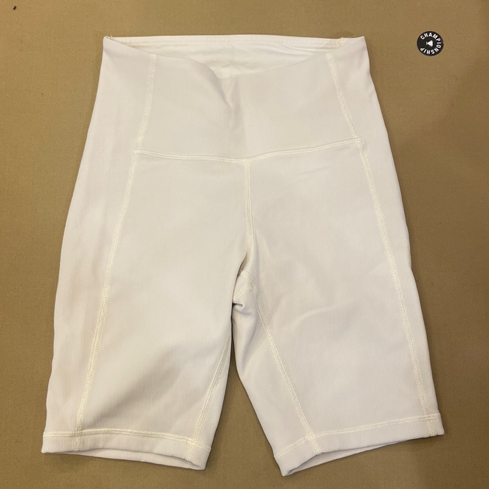 lululemon athletica Ribbed Cream Women Shorts